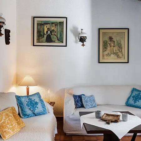 Villa 21 *